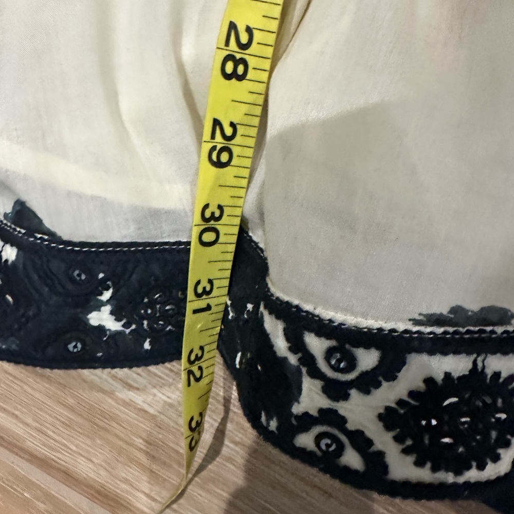 🆕CALLING JUNE Wrap Around Design, Belted, Embroidered Cotton Mini Dress SZ M - Picture 8 of 9